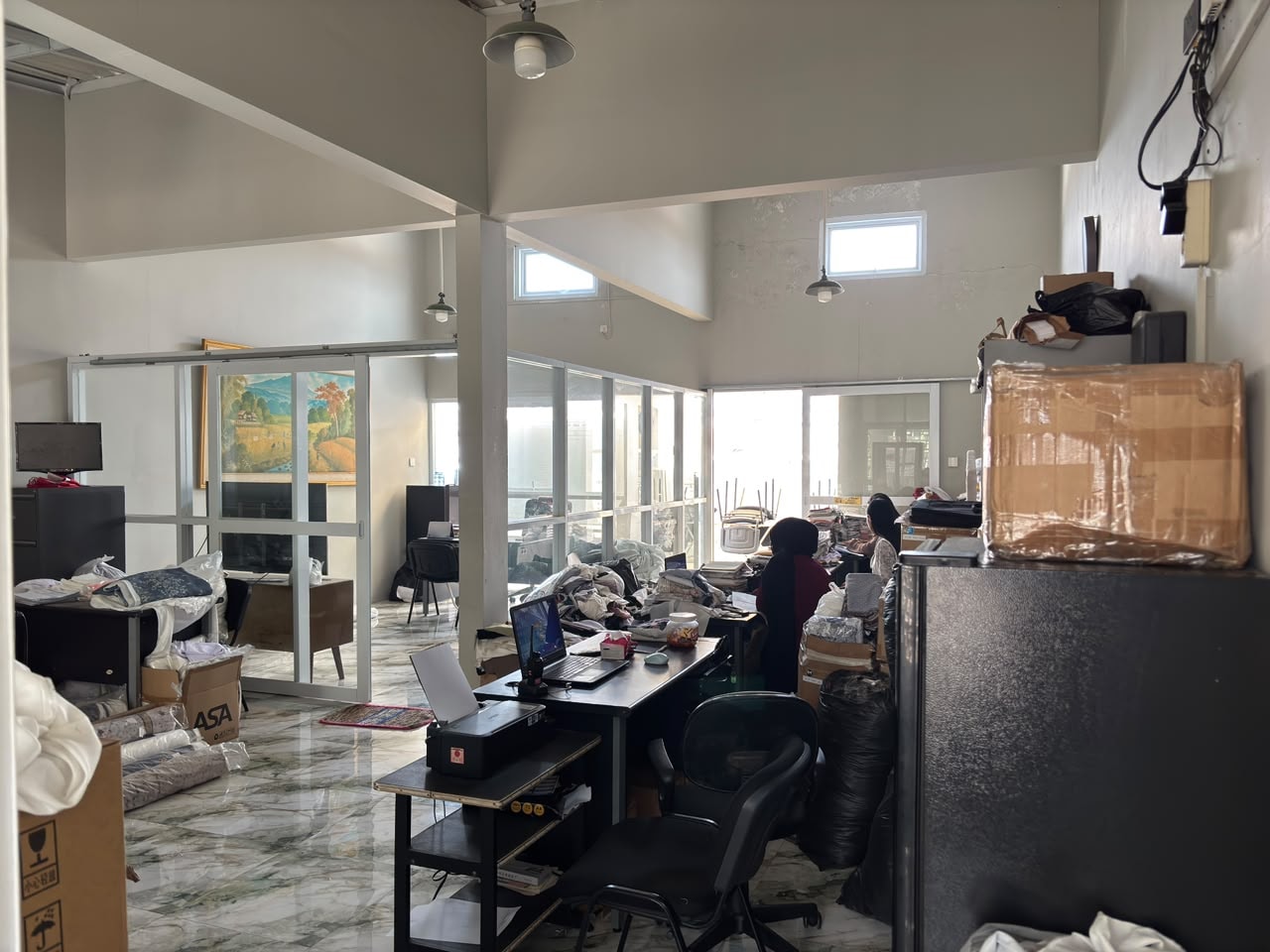 Ruang kerja tim administrasi